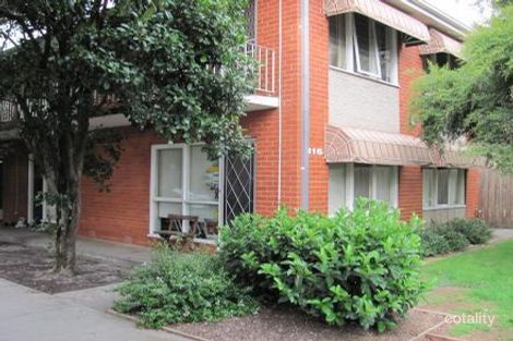 Property photo of 2/115 Eskdale Road Caulfield North VIC 3161