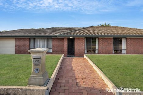 Property photo of 1 Julia Crescent Woodcroft SA 5162