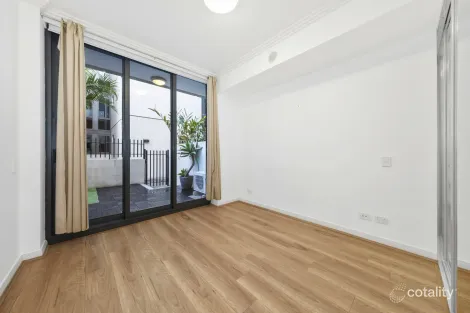 Property photo of 305/51-53 Hill Road Wentworth Point NSW 2127