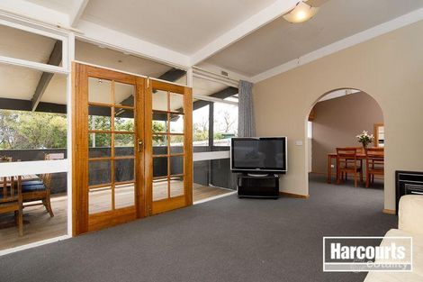 Property photo of 19 Holbourne Drive Junction Village VIC 3977