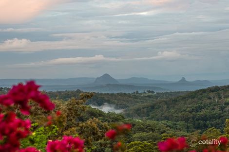 Property photo of 5 Crystal Court Ocean View QLD 4521