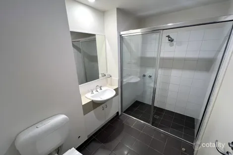 Property photo of 2/40 High Street Windsor VIC 3181
