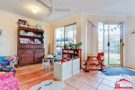 Property photo of 5 Chapple Place Forest Lake QLD 4078