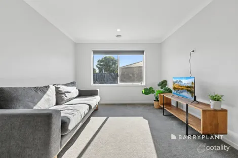 Property photo of 33 Clarks Road Lang Lang VIC 3984