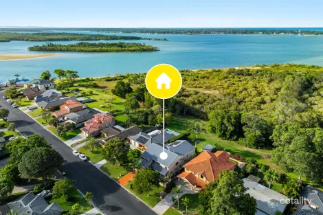 18 THE PENINSULA, YAMBA, NSW 2464