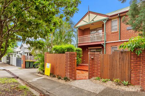 2/22 Rosslyn St, East Brisbane, QLD 4169