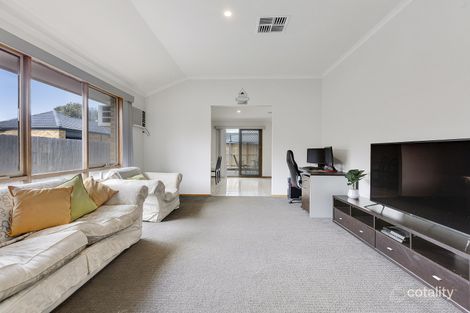 Property photo of 42 Gamble Road Carrum Downs VIC 3201