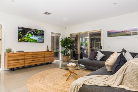 Property photo of 16 Selwyn Court Skye VIC 3977
