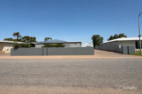 8 Heath St, Wudinna, SA 5652