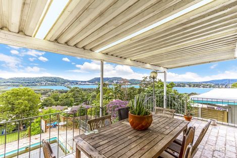 Property photo of 11 Penang Street Point Clare NSW 2250
