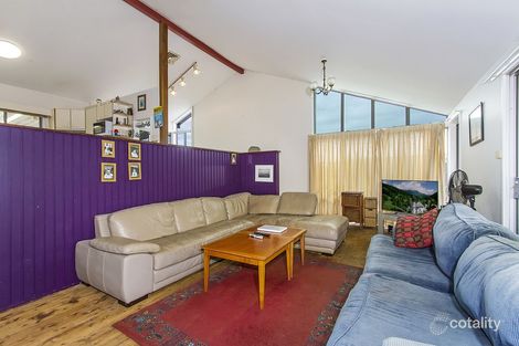 Property photo of 11 Penang Street Point Clare NSW 2250