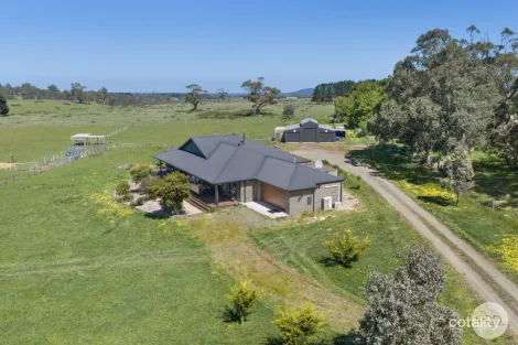 916 Yendon-Egerton Rd, Mount Egerton, VIC 3352
