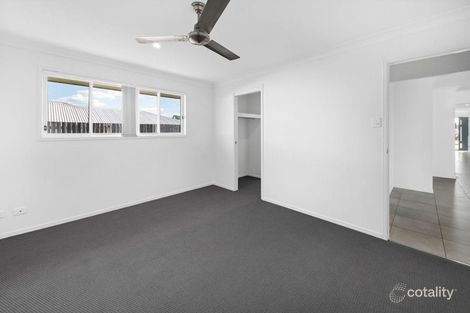 Property photo of 8 Sunstone Avenue Pimpama QLD 4209