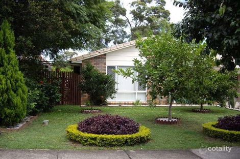 1/11 Kenny Dr, Labrador, QLD 4215