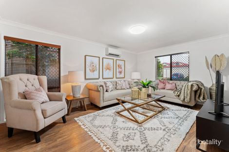 Property photo of 4 Dorval Close Mansfield QLD 4122