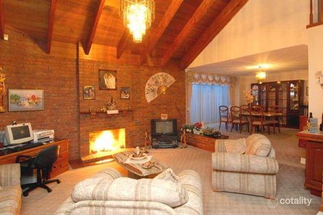 Property photo of 39 The Loop Hadfield VIC 3046