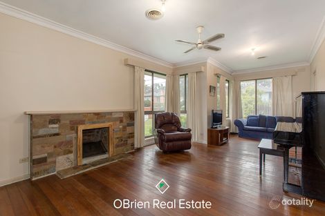 Property photo of 1 Shelford Court Cheltenham VIC 3192