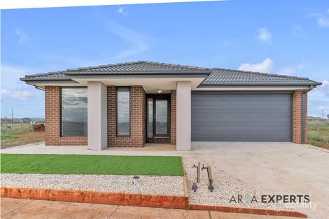 5 Fairholme Cres, Strathtulloh, VIC 3338