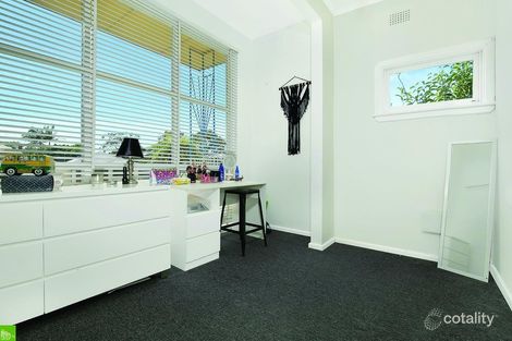 Property photo of 6 Grasmere Street Mount Saint Thomas NSW 2500