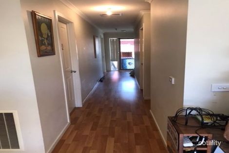 Property photo of 27A Heatherhill Road Frankston VIC 3199