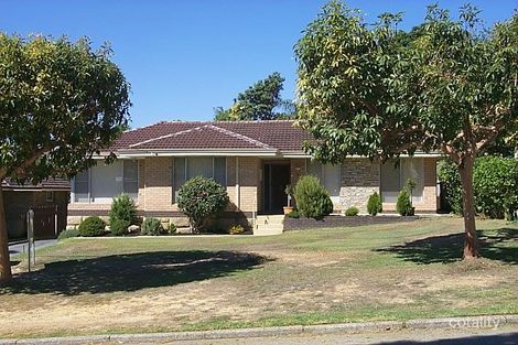 12 Guy Pl, Melville, WA 6156