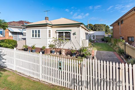 Property photo of 7 De Vitre Street Lambton NSW 2299