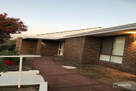 Property photo of 2 Inveraray Crescent Hamersley WA 6022