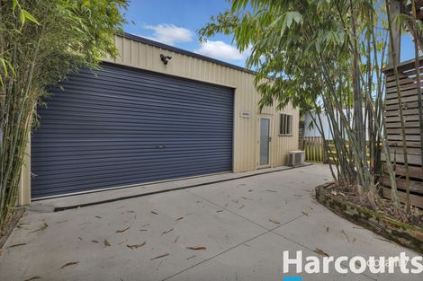 Property photo of 12 Kraft Crescent Drouin VIC 3818