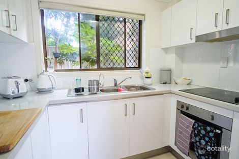 Property photo of 1/19 Sunbrite Avenue Mermaid Beach QLD 4218