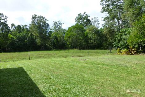 Property photo of 2/12 Wattle Avenue Coconuts QLD 4860