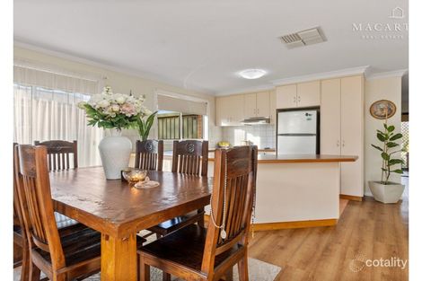 Property photo of 1 Bokara Place Glenfield Park NSW 2650
