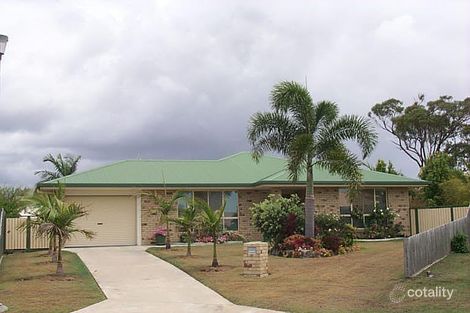 17 Karina Ct, Urangan, QLD 4655