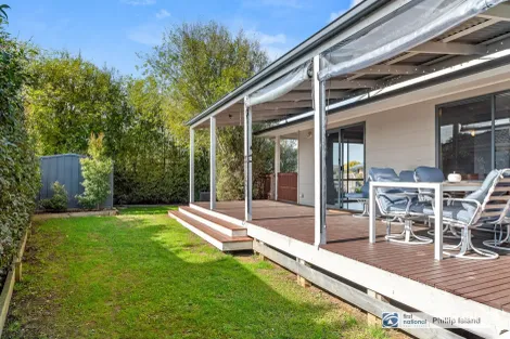 Property photo of 7 Roderick Close Cowes VIC 3922