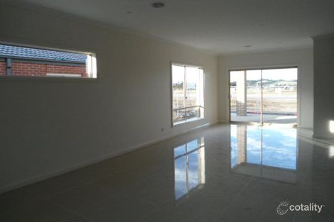 Property photo of 74 Penhall Drive Craigieburn VIC 3064