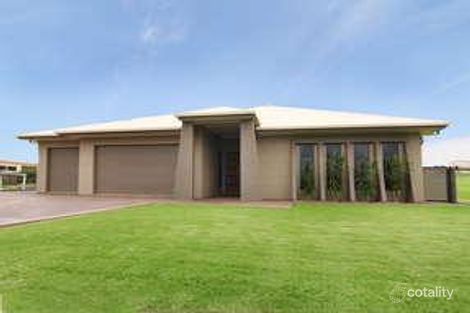 Property photo of 3 Bernard Court Highfields QLD 4352