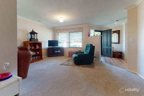 Property photo of 11 Expedition Drive Thornlie WA 6108