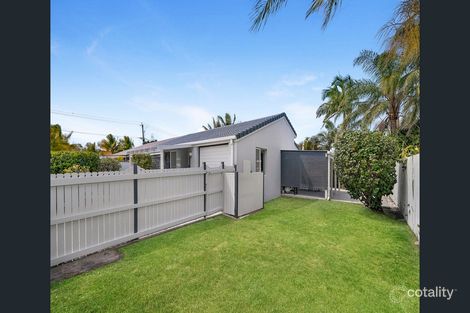 Property photo of 1/29 Brown Street Labrador QLD 4215