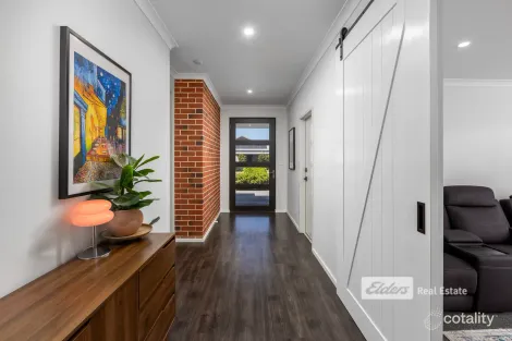 Property photo of 32 Peet Street Harvey WA 6220