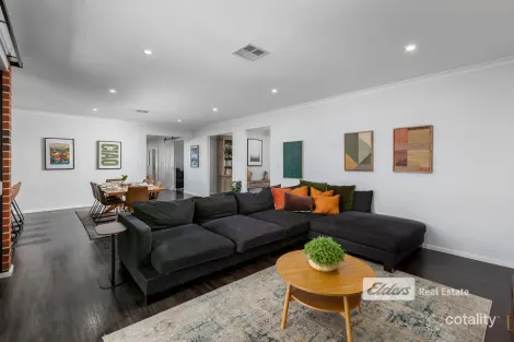 Property photo of 32 Peet Street Harvey WA 6220