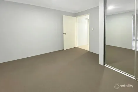 Property photo of 19 Donatti Retreat Caversham WA 6055