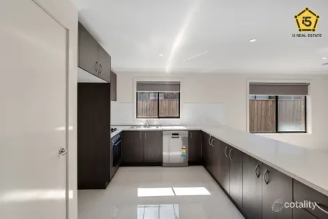 Property photo of 67 Babele Road Tarneit VIC 3029