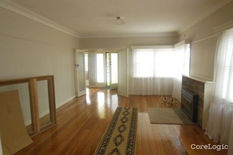 Property photo of 8 The Boulevard Pascoe Vale South VIC 3044