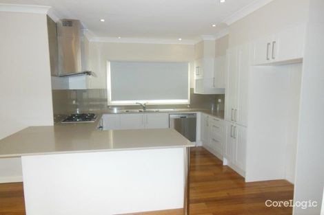 Property photo of 8 The Boulevard Pascoe Vale South VIC 3044