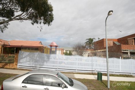 35 Lakewood Dr, Knoxfield, VIC 3180