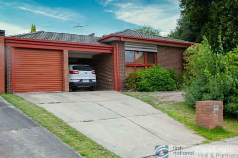 Property photo of 26 Lauriston Drive Endeavour Hills VIC 3802