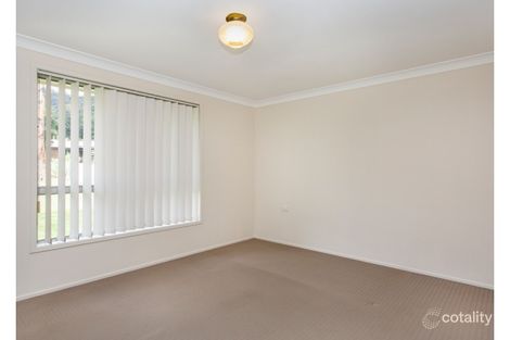 Property photo of 8/4 Kalawarra Road Wyoming NSW 2250