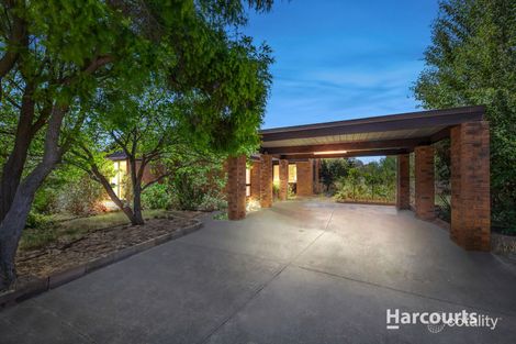Property photo of 3 Avoca Court Brookfield VIC 3338