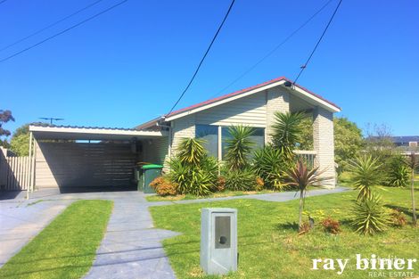 11 Woodstock Dr, Gladstone Park, VIC 3043