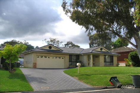 26 Lalor Cres, Engadine, NSW 2233