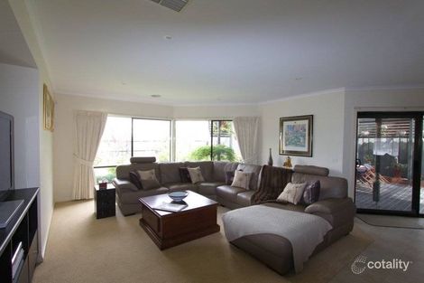 Property photo of 47 Baden Powell Drive Tarneit VIC 3029